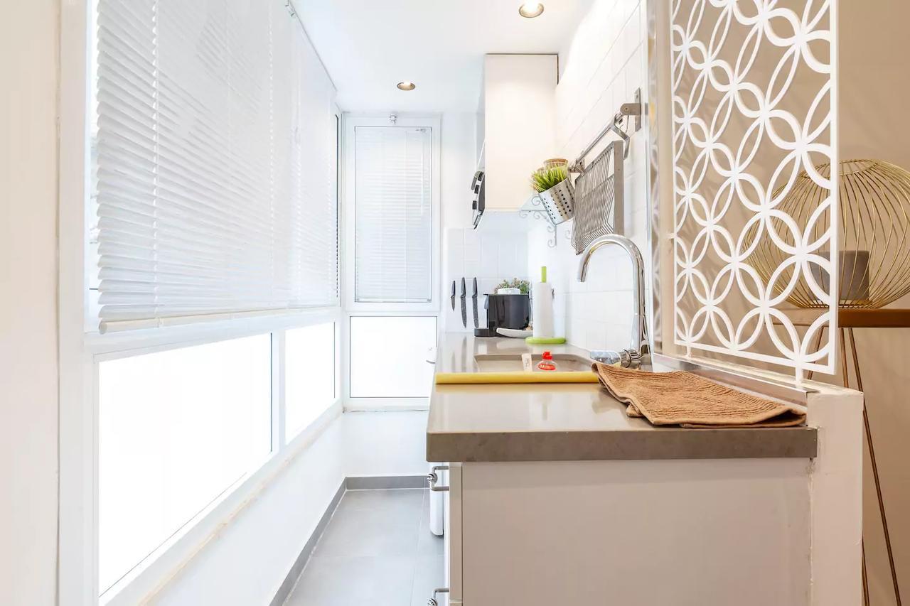 Retro Loft By The Beach★ เทลอาวีฟ ภายนอก รูปภาพ